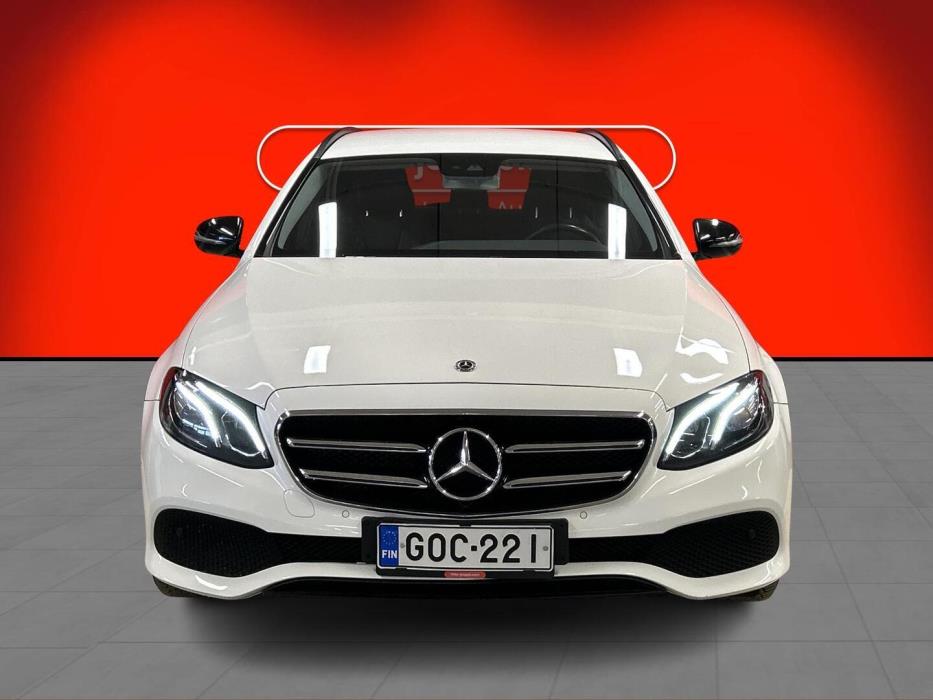 MERCEDES-BENZ E 2018