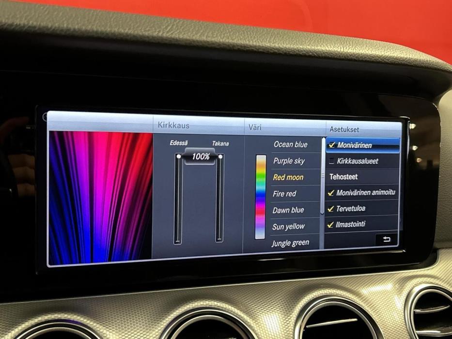 MERCEDES-BENZ E 2018