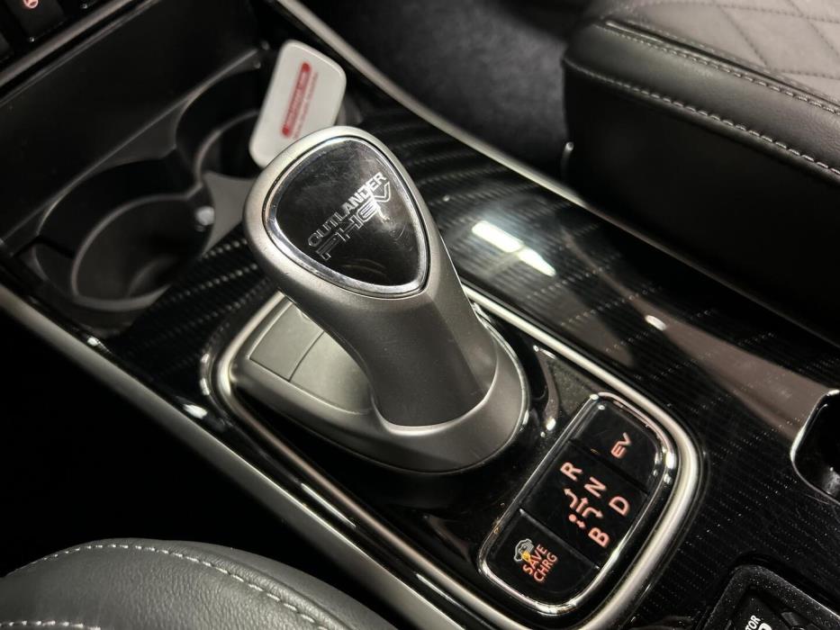 MITSUBISHI Outlander PHEV 2019