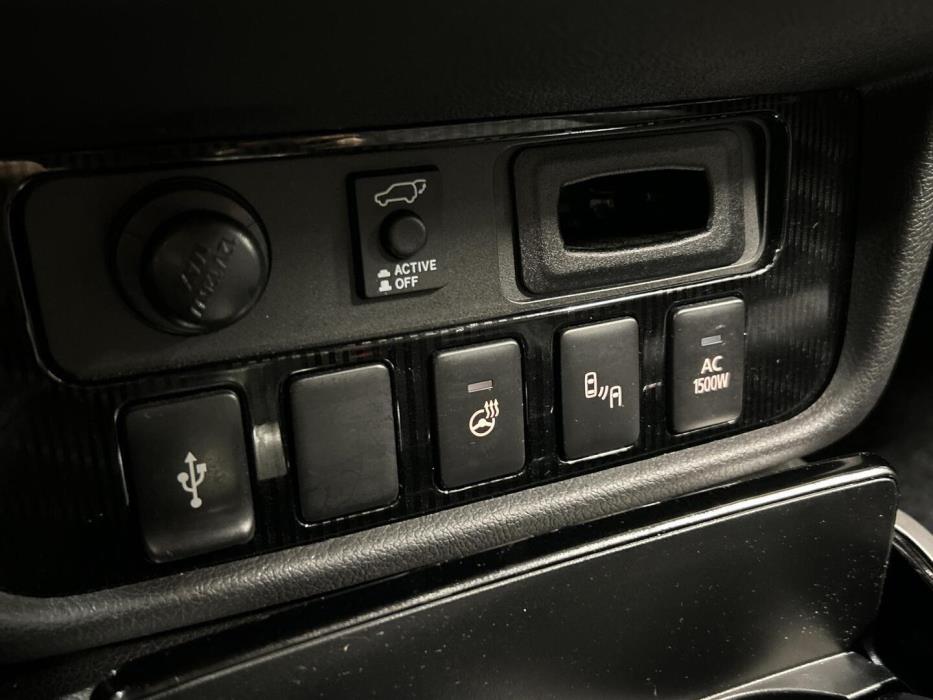 MITSUBISHI Outlander PHEV 2019