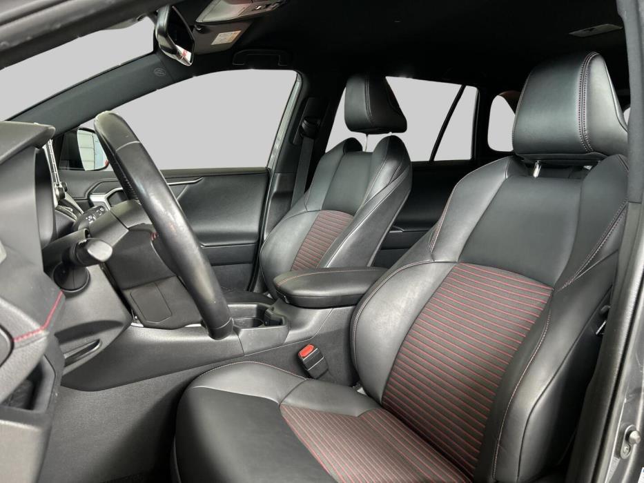 TOYOTA RAV4 PLUG-IN 2021