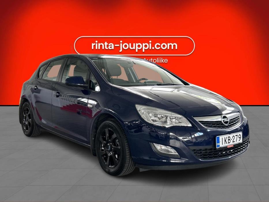 OPEL Astra 2011