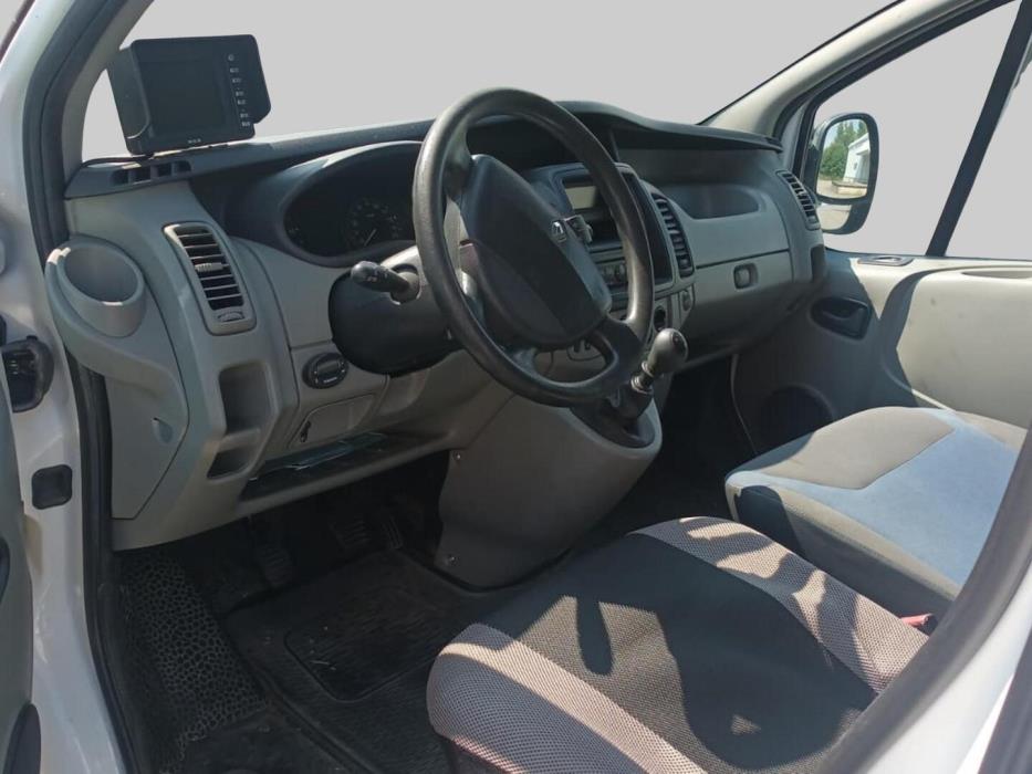 RENAULT Trafic 2011
