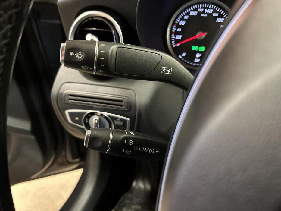 MERCEDES-BENZ C 2015