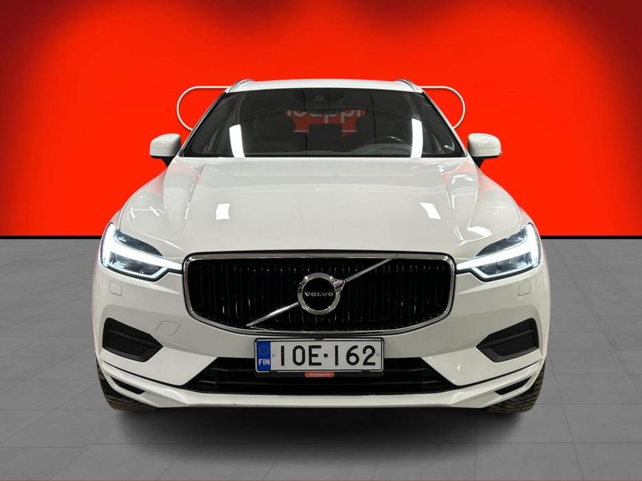 VOLVO XC60 2018