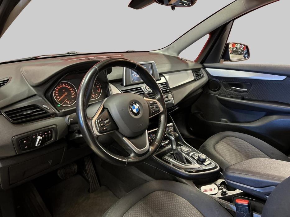 BMW 220 2016