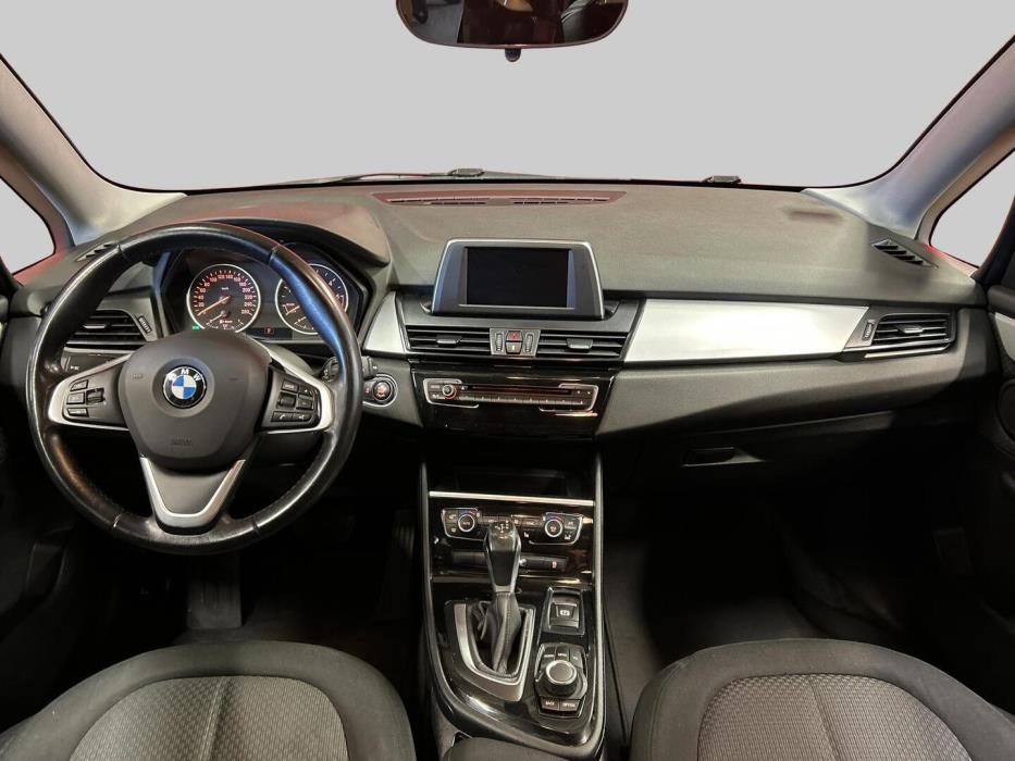 BMW 220 2016