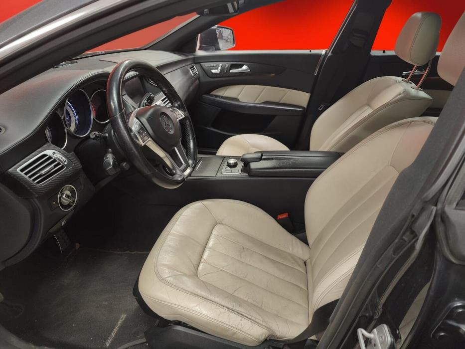 MERCEDES-BENZ CLS 2011