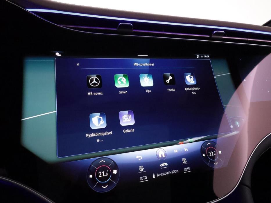 MERCEDES-BENZ EQE SUV 2024