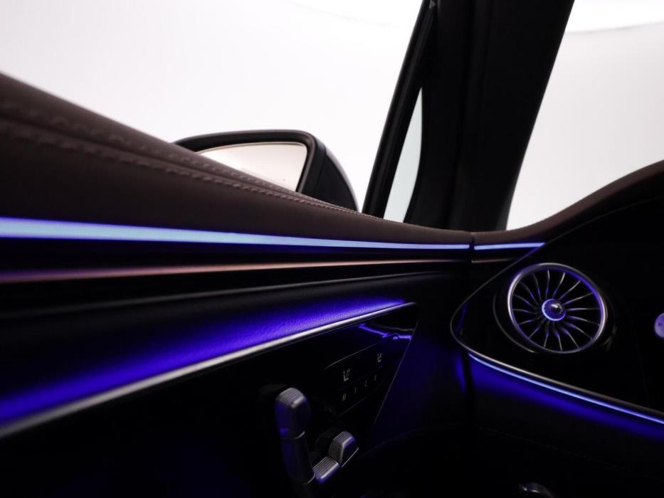 MERCEDES-BENZ EQE SUV 2024