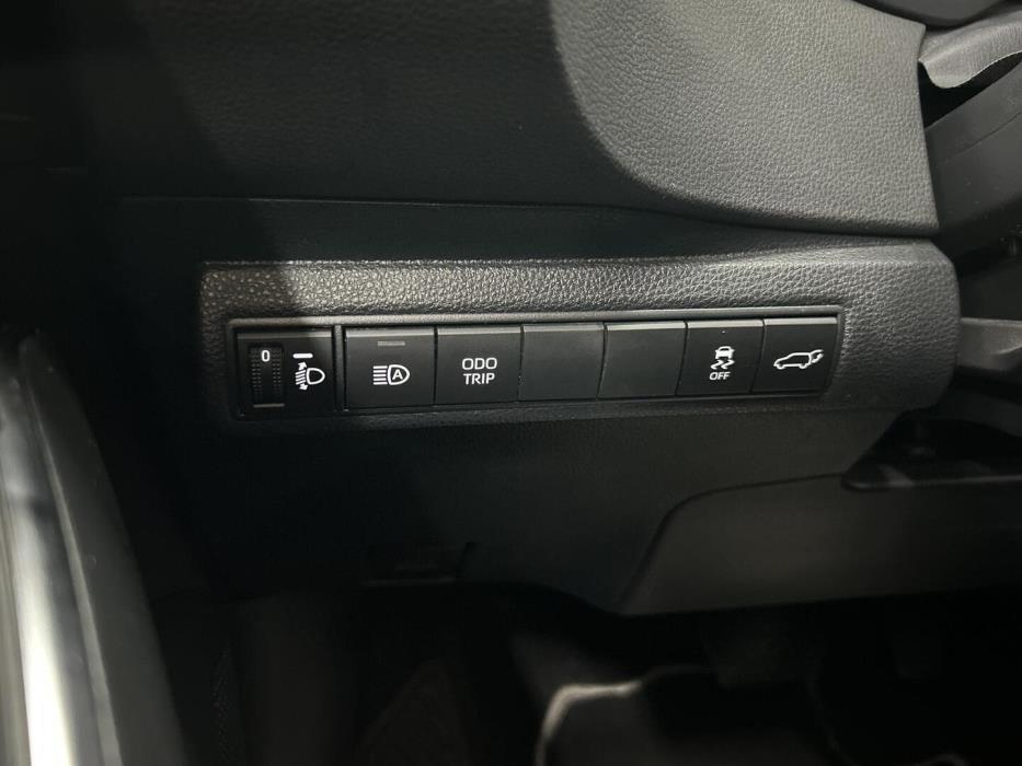 TOYOTA COROLLA 2024