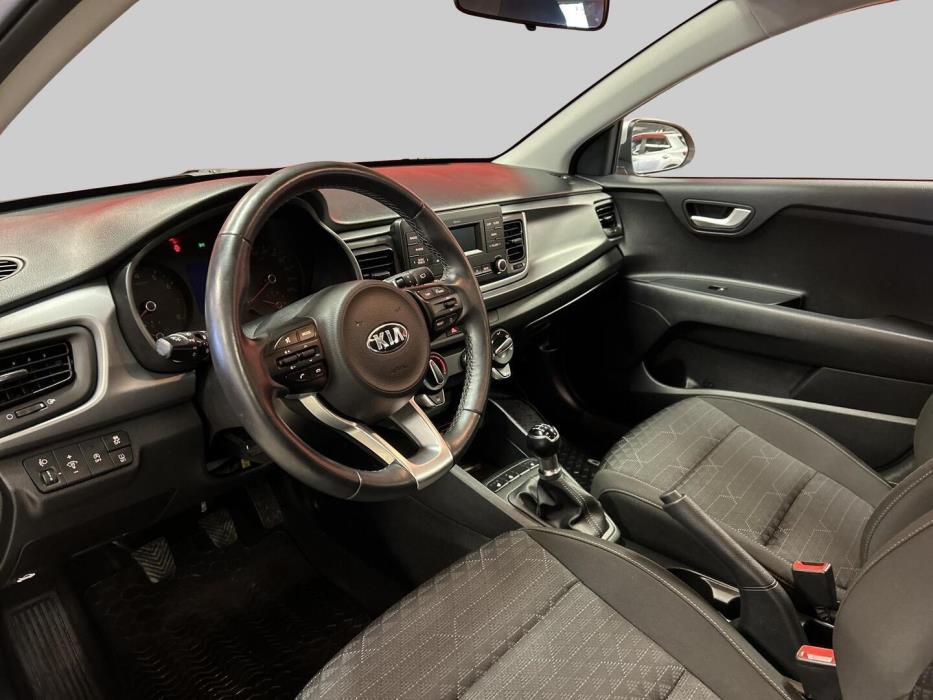 KIA Rio 2021