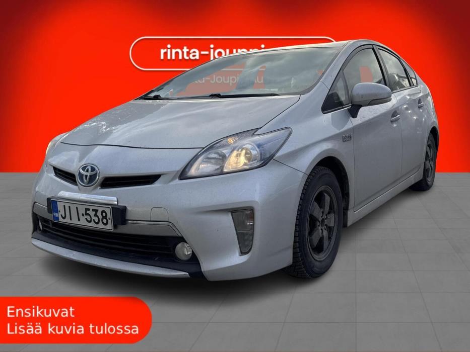 TOYOTA Prius PHEV 2013