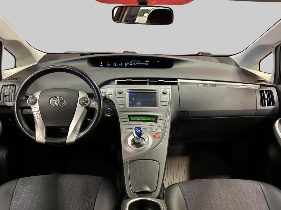 TOYOTA Prius 2013