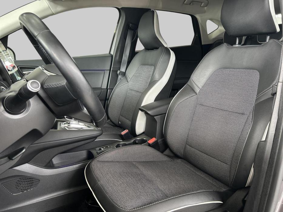 RENAULT Captur 2021