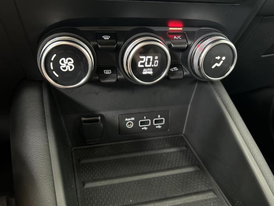 RENAULT Captur 2021