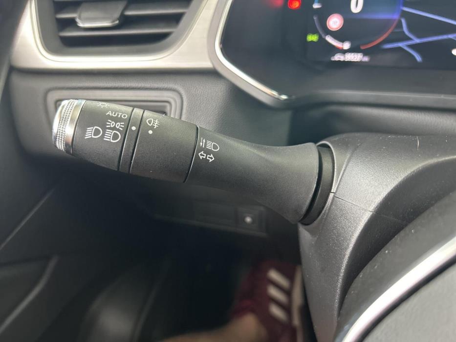 RENAULT Captur 2021