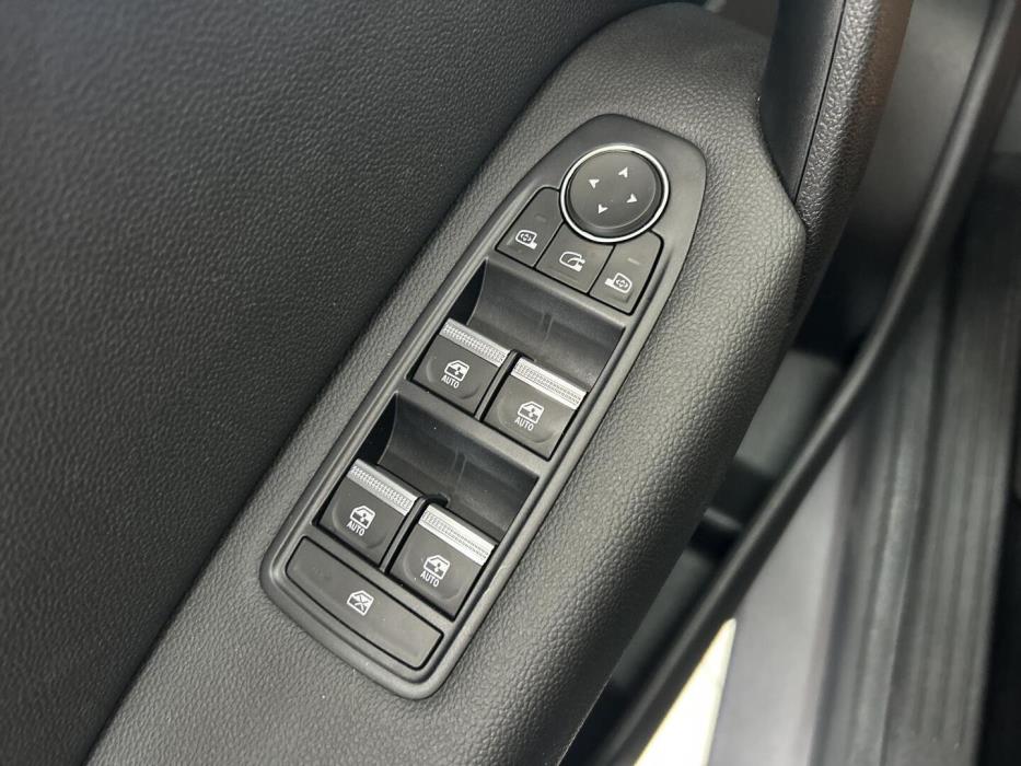 RENAULT Captur 2021