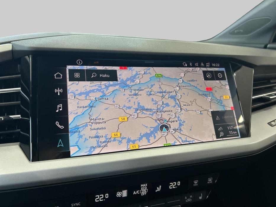 AUDI Q4 e-tron 2024