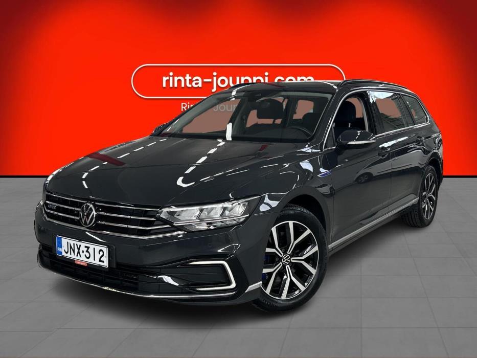 VOLKSWAGEN Passat 2021