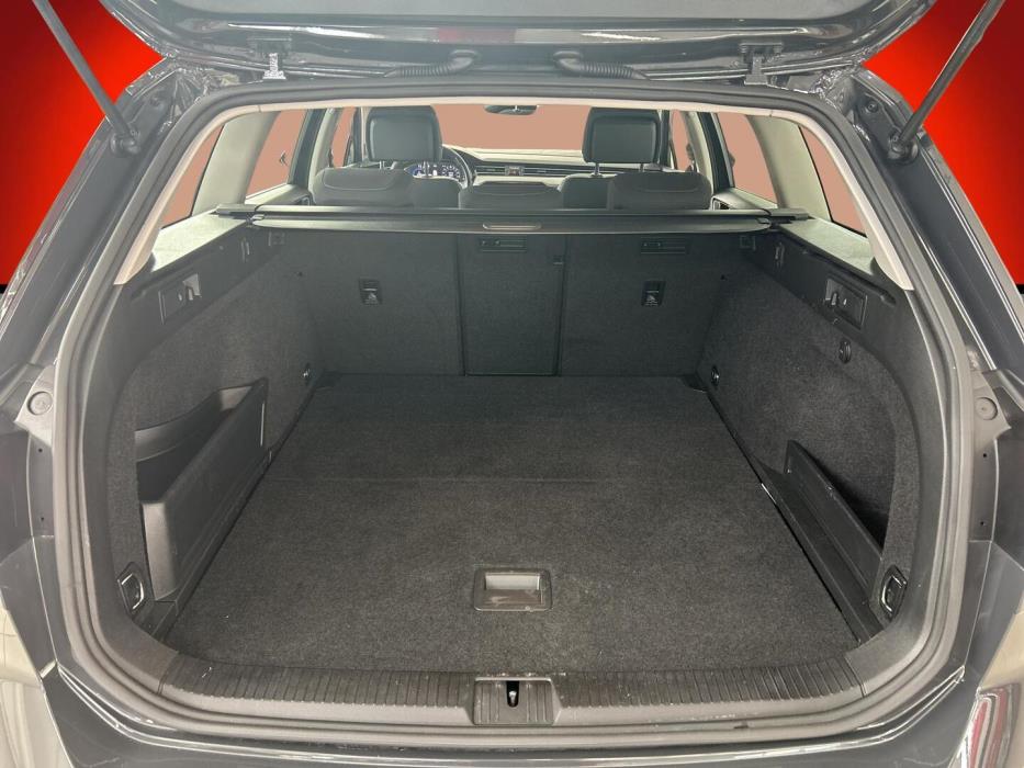 VOLKSWAGEN Passat 2021