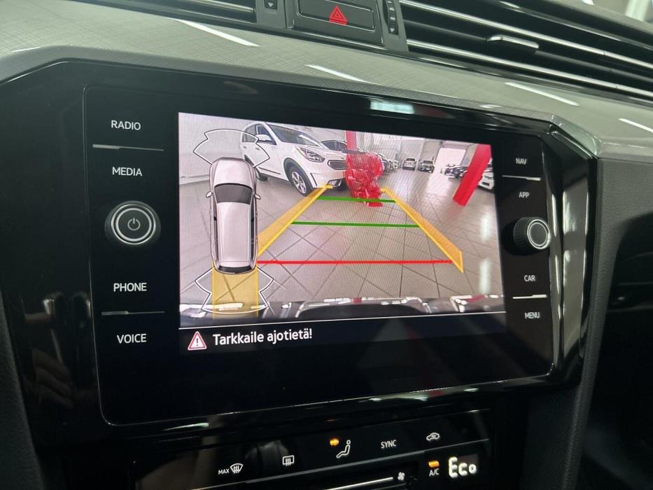 VOLKSWAGEN Passat 2021