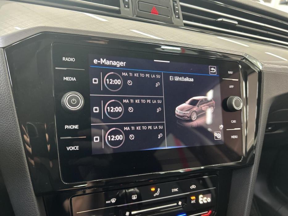 VOLKSWAGEN Passat 2021