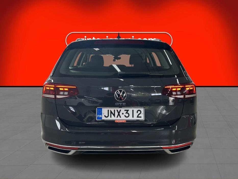 VOLKSWAGEN Passat 2021