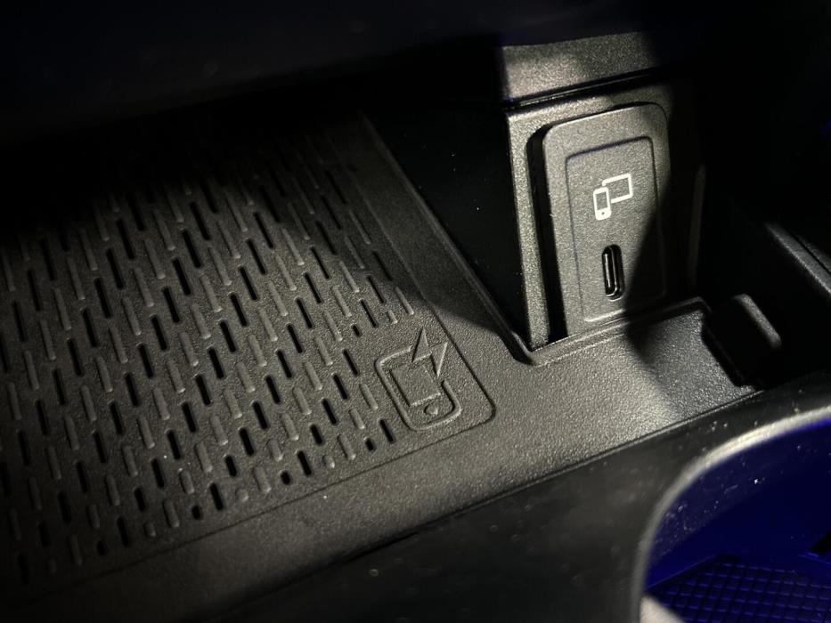 MERCEDES-BENZ GLC 2021