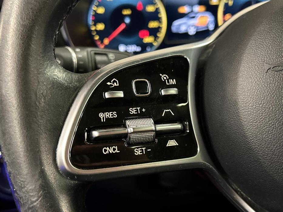 MERCEDES-BENZ GLC 2021