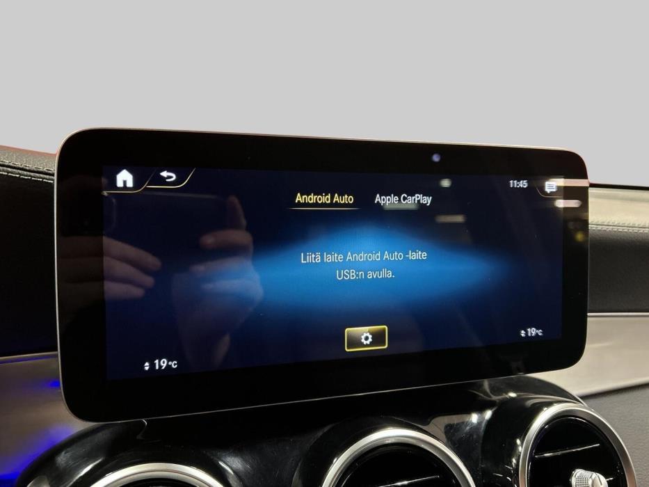 MERCEDES-BENZ GLC 2021