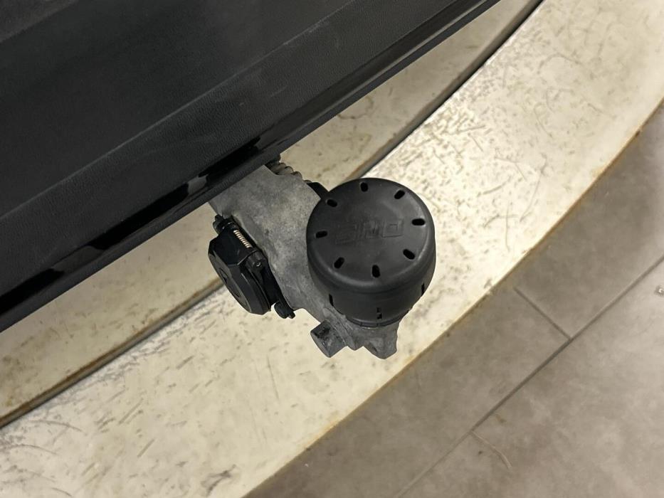 MERCEDES-BENZ GLC 2021