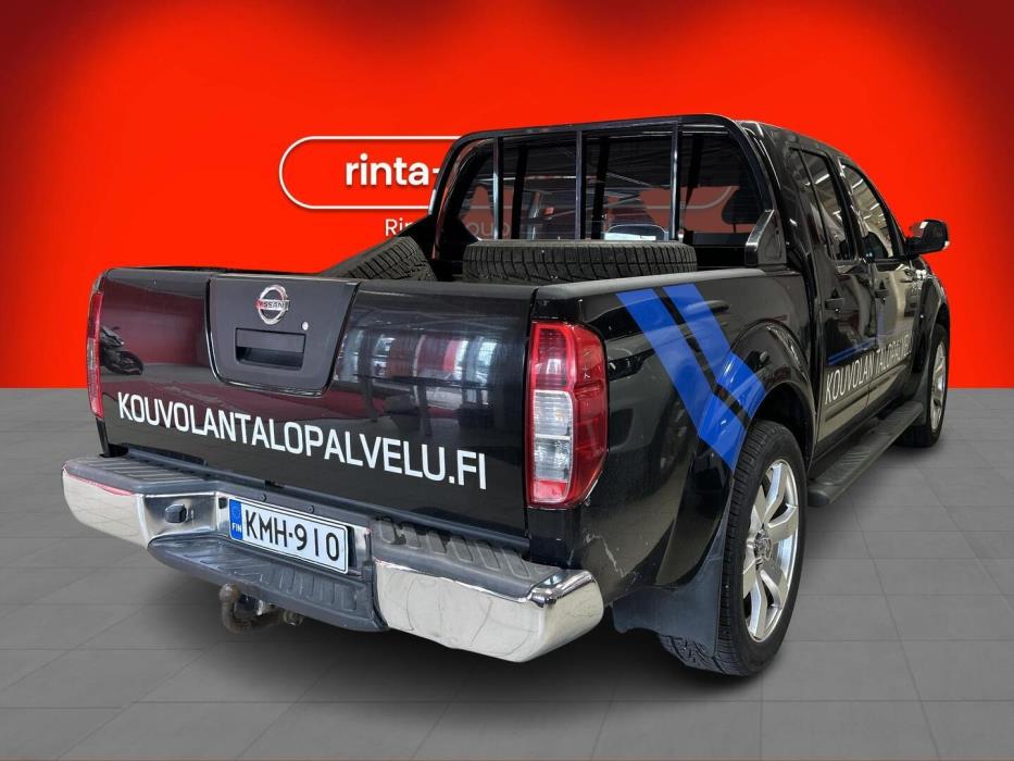 NISSAN Navara 2013