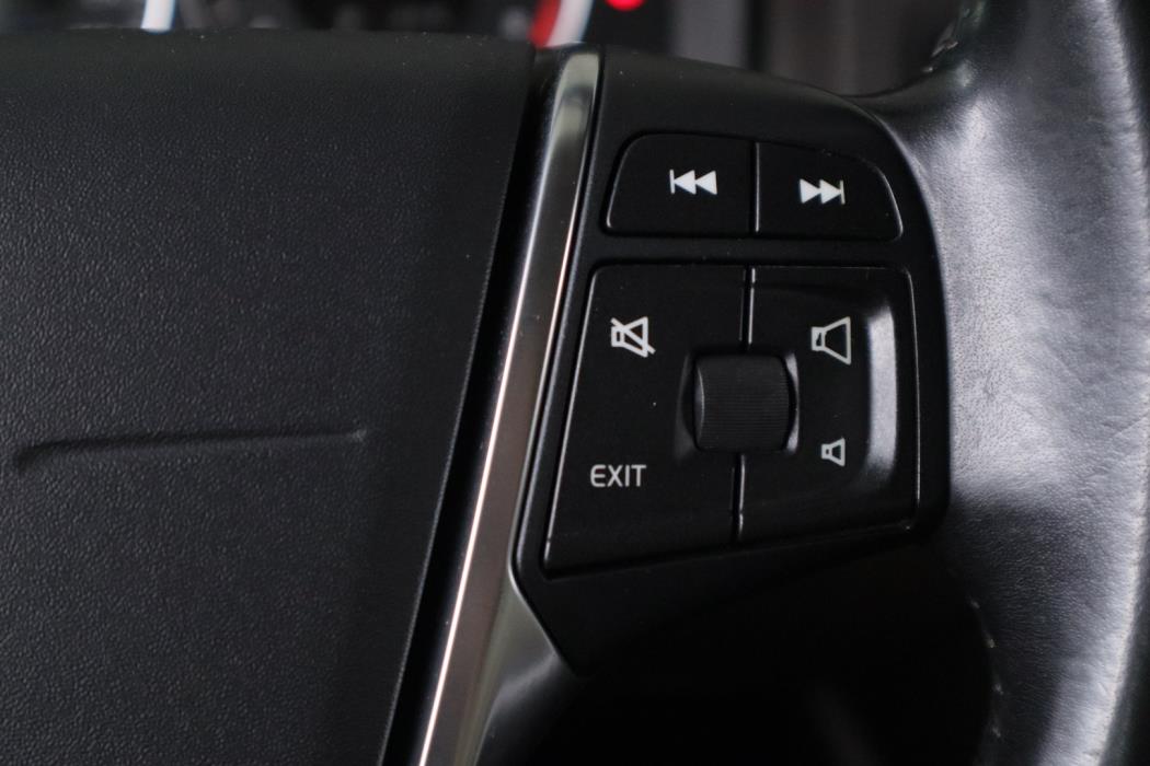 VOLVO V60 2012