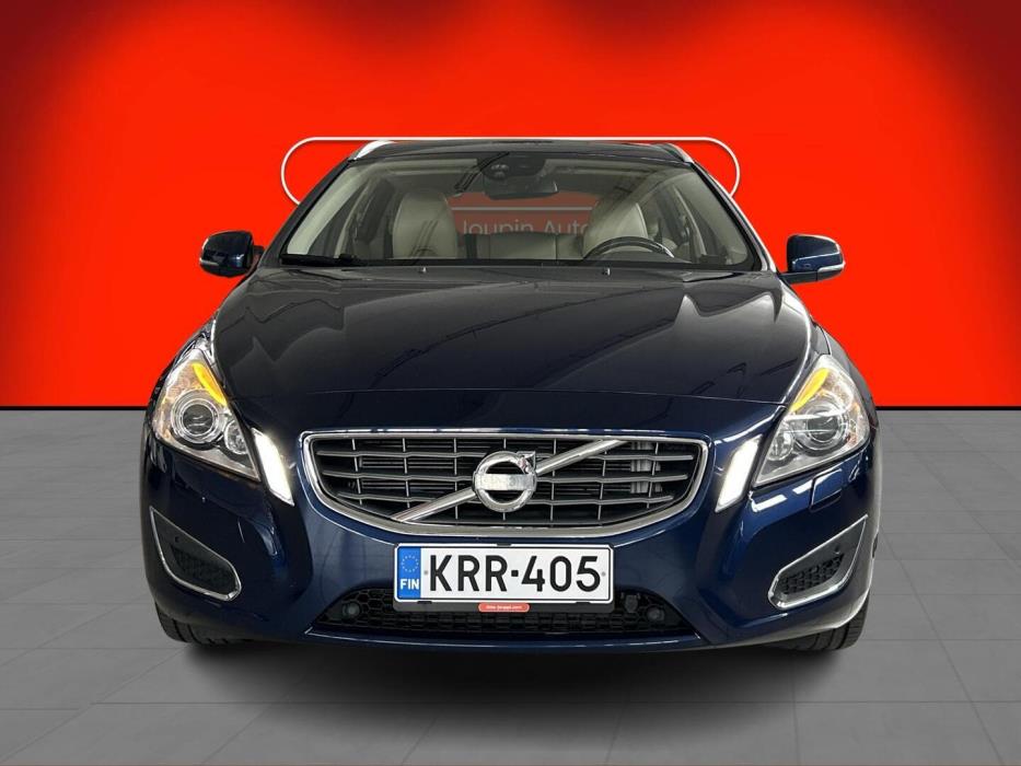 VOLVO V60 2012