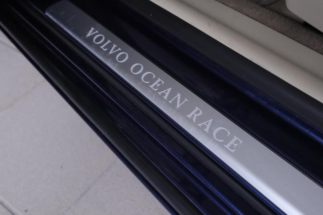 VOLVO V60 2012