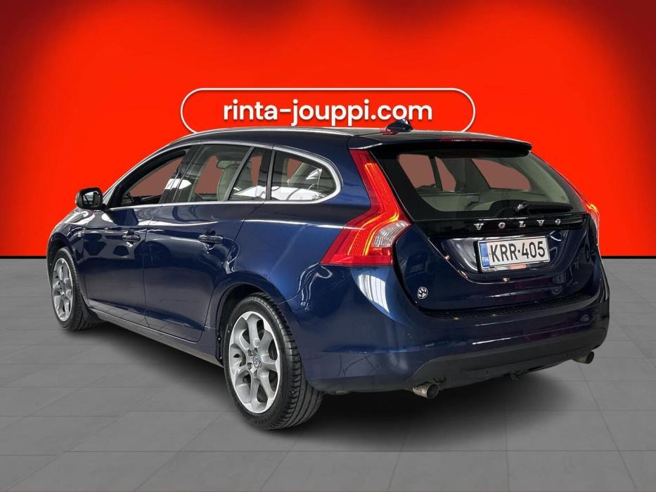 VOLVO V60 2012