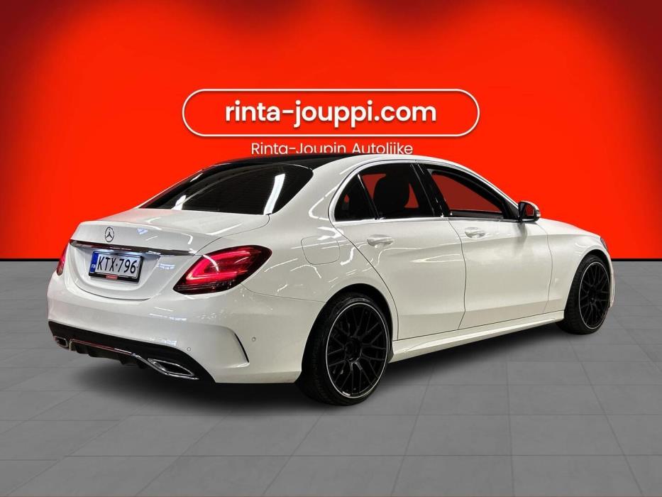 MERCEDES-BENZ C 2019