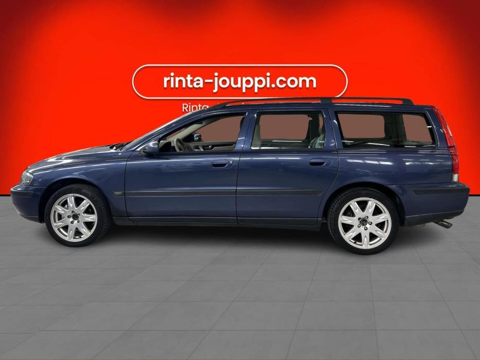 VOLVO V70 2003