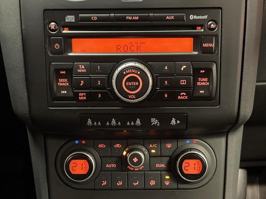 NISSAN Qashqai 2010