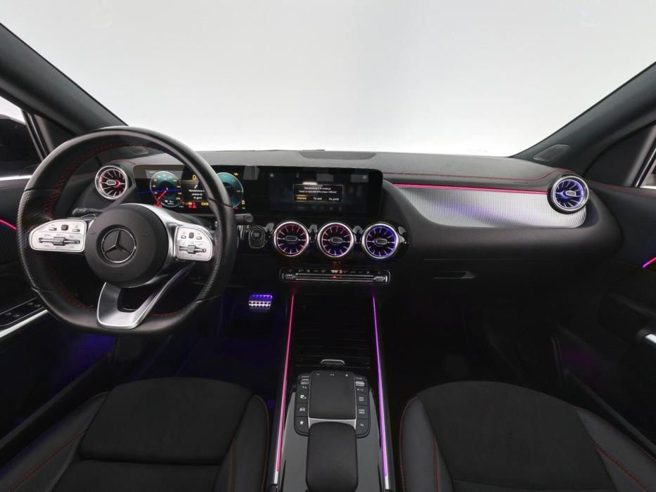 MERCEDES-BENZ EQA 2022