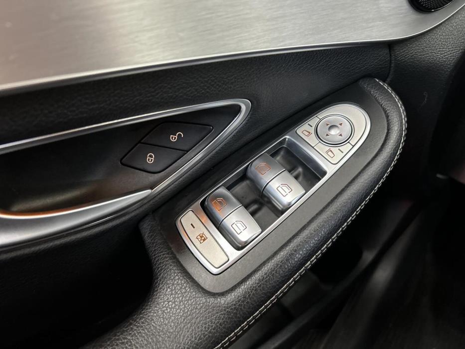 MERCEDES-BENZ C 2016
