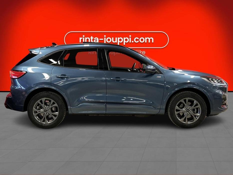 FORD Kuga 2023
