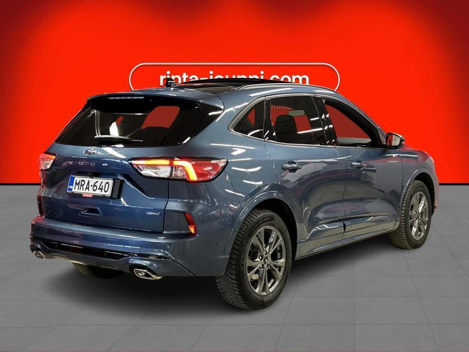 FORD Kuga 2023