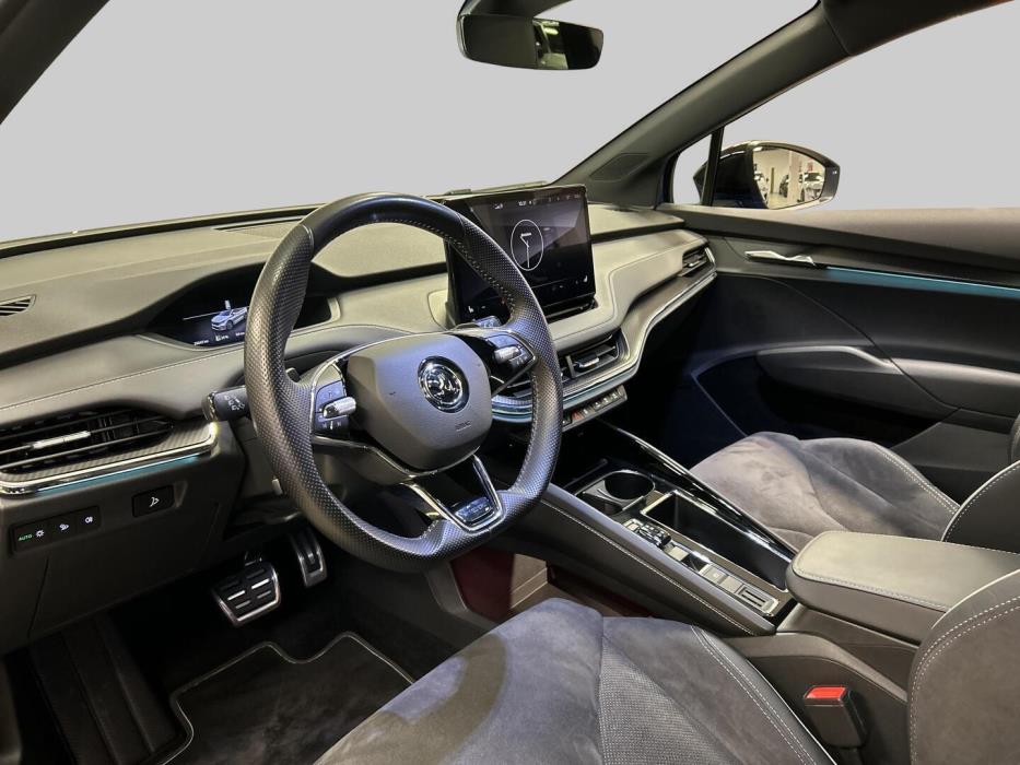 SKODA Enyaq 2023