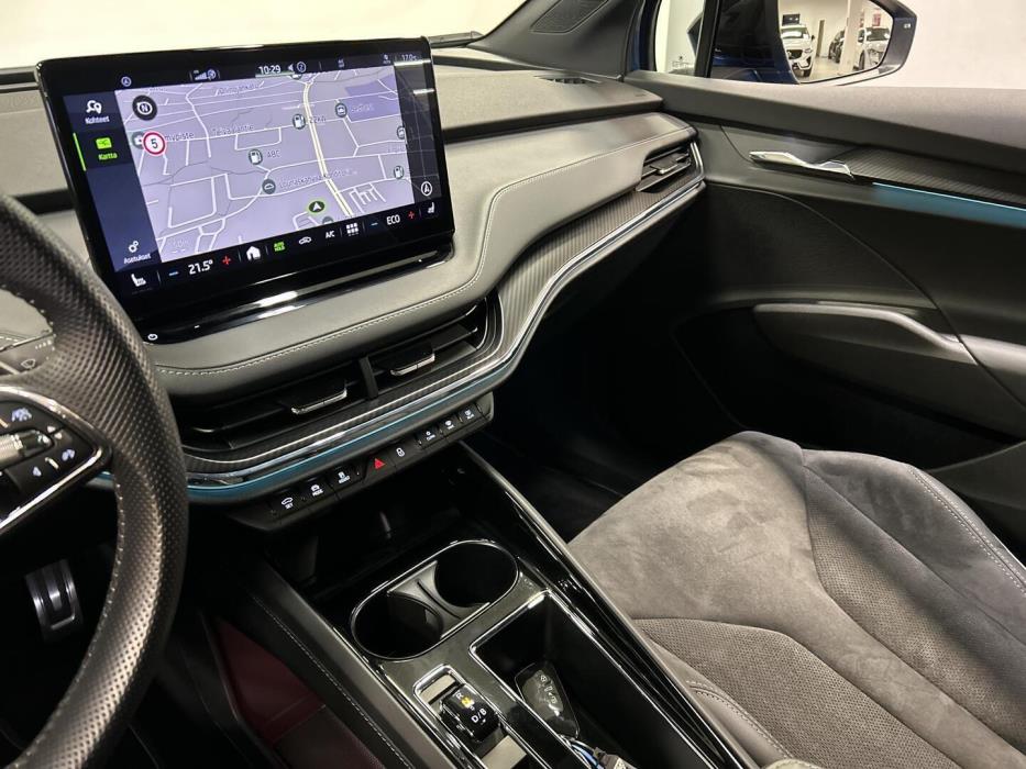 SKODA Enyaq 2023
