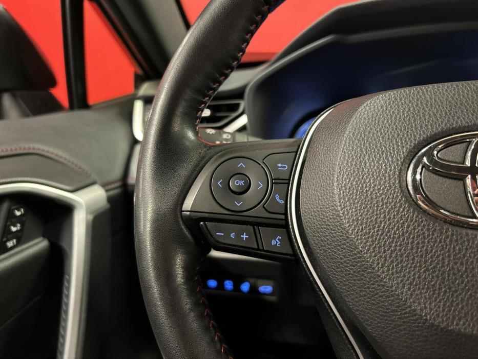 TOYOTA RAV4 PLUG-IN 2021