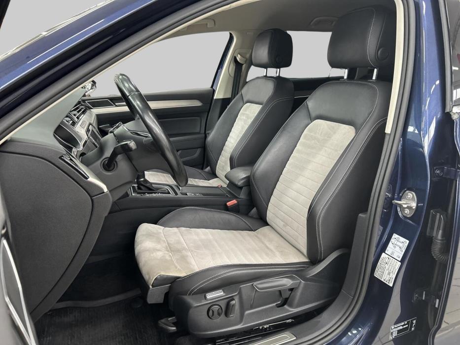 VOLKSWAGEN Passat 2016