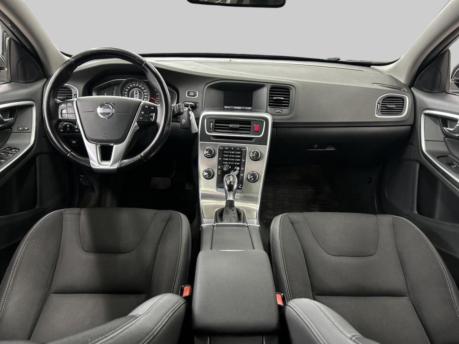 VOLVO V60 2014
