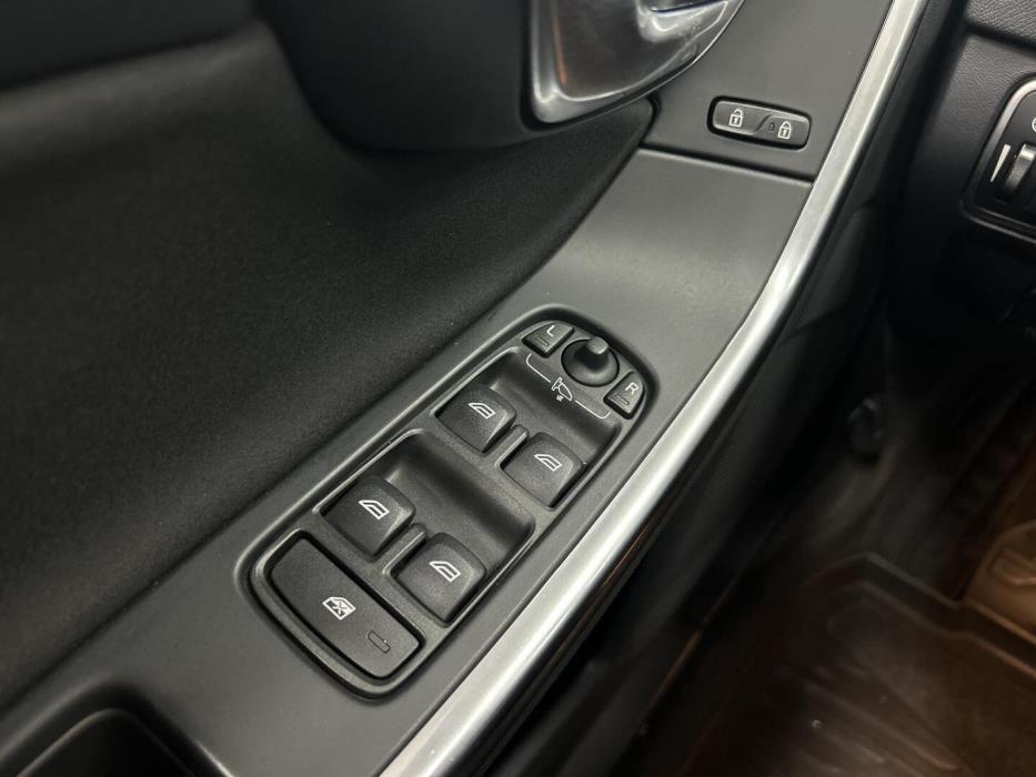 VOLVO V60 2014